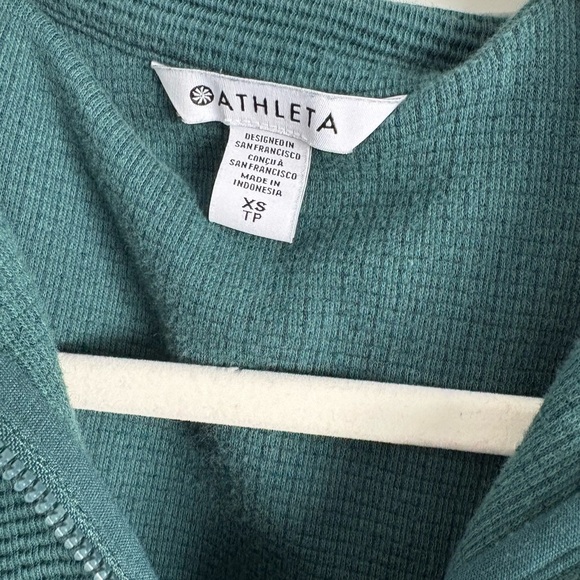 Athleta waffle Half-Zip Top - Pine, XS - Picture 3 of 6